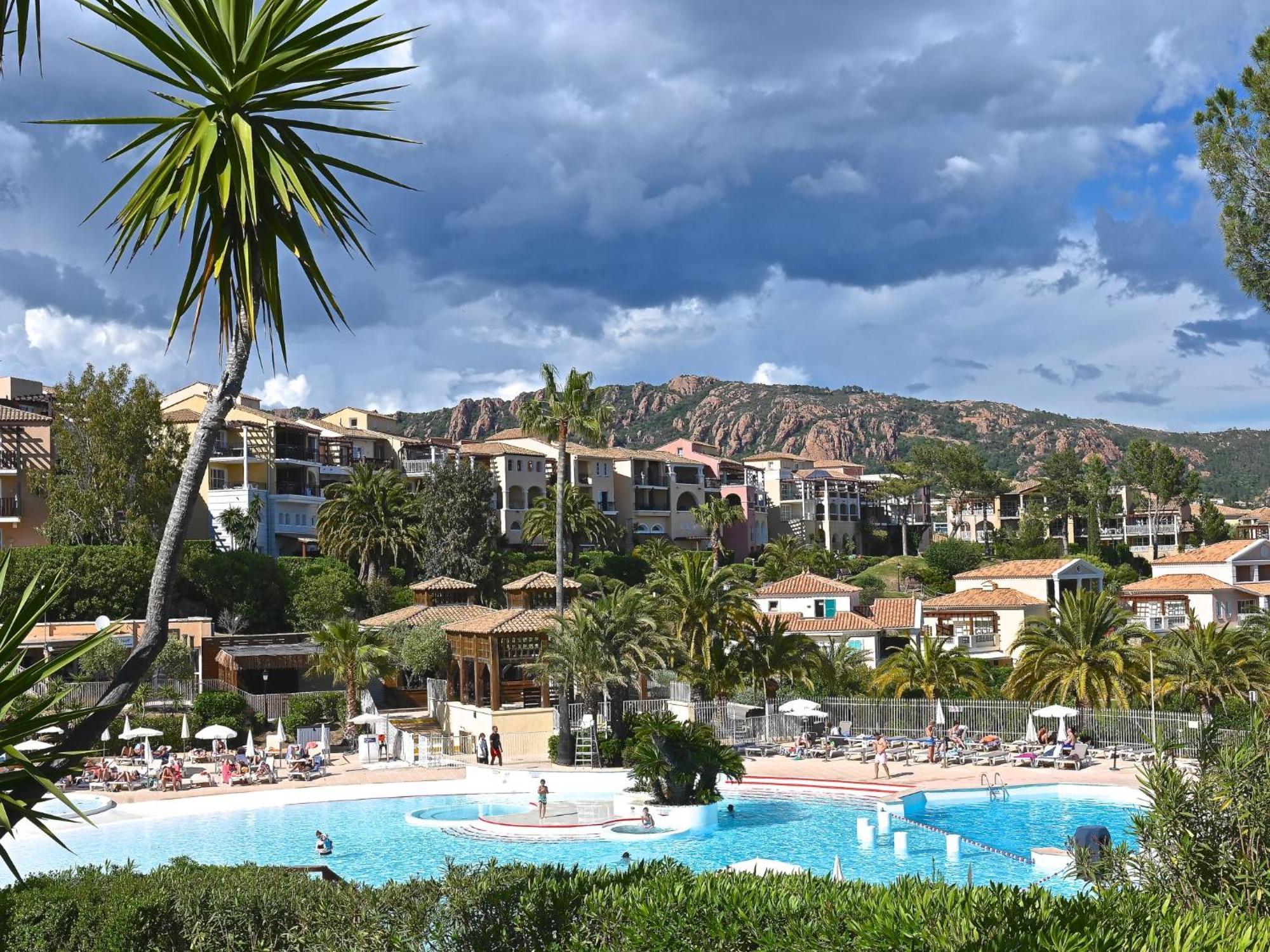 Apartment Village Cap Esterel - Le Village-52 By Interhome Saint-Raphael  Exterior photo